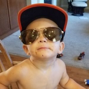 Meet your Posher, Ashley